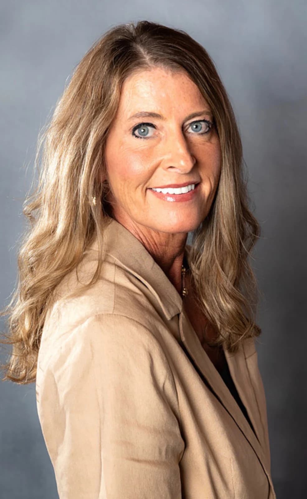 Large editorial portrait of Kandace Cain Rather